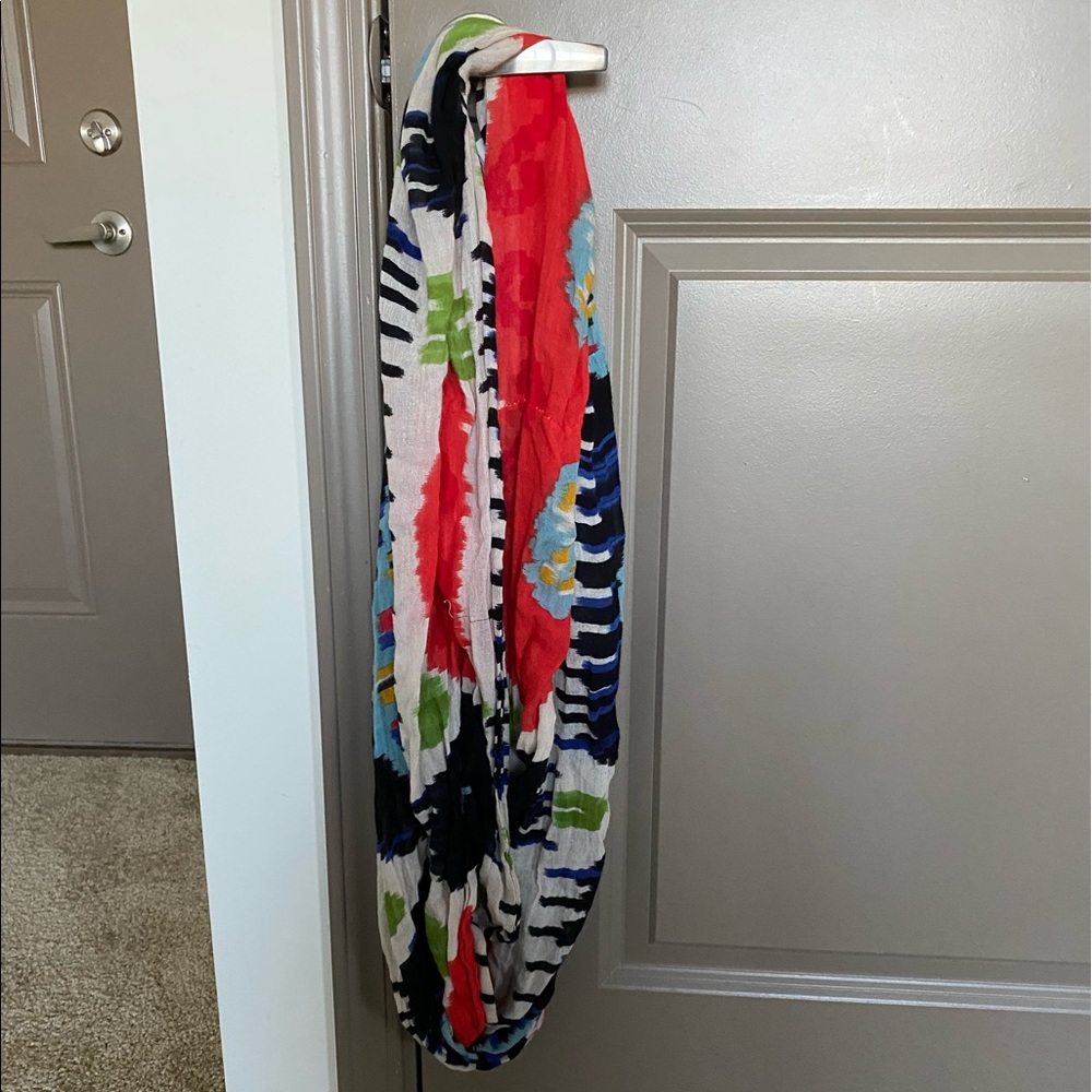 Patterned infinity scarf